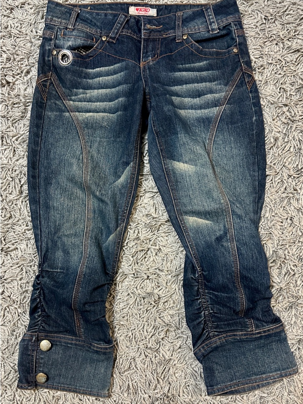 XOXO Women's Washed Indigo Cropped Jeans with Button Cuffs
